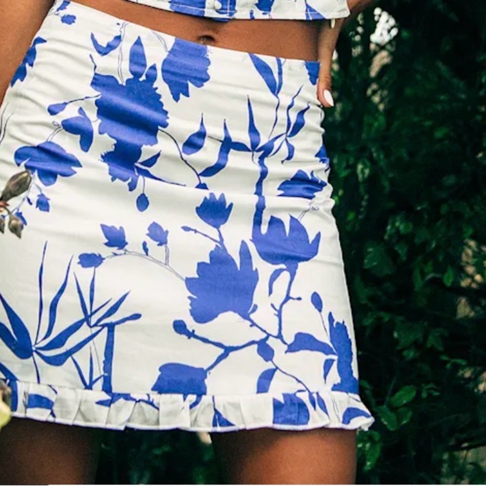 Lulu's White and Blue Floral Mini Skirt